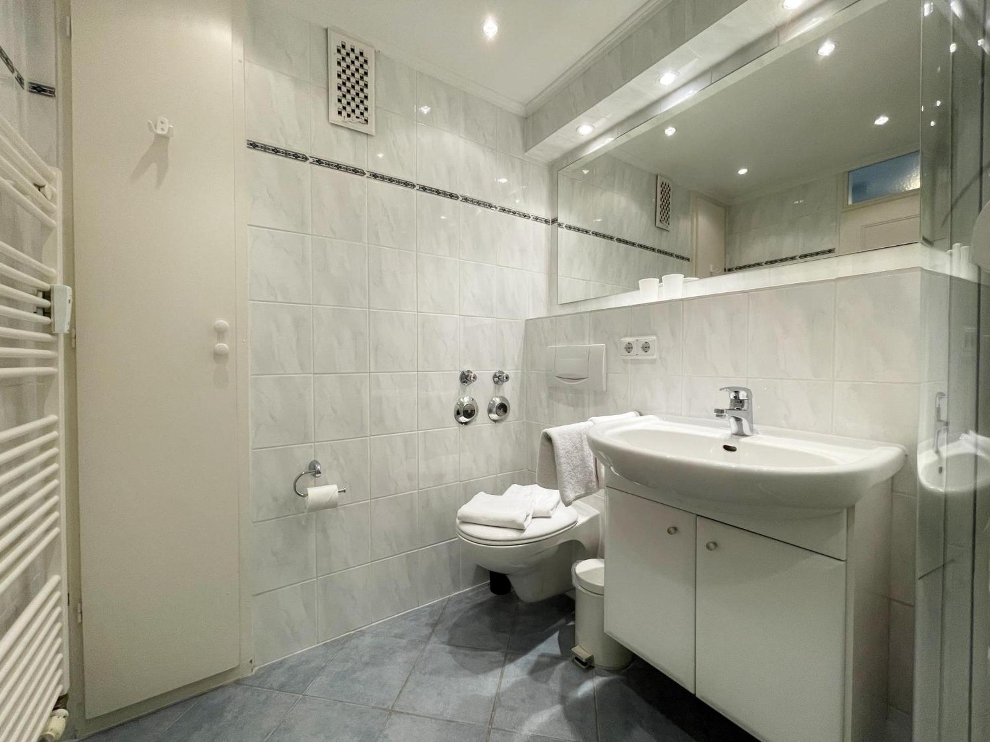Haus Metropol App 145 Direkt Am Strand 2 Mit Balkon Cityblick Westerland Ngoại thất bức ảnh